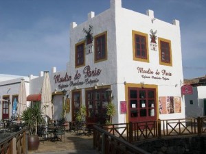Moulin De Paris Restaurant